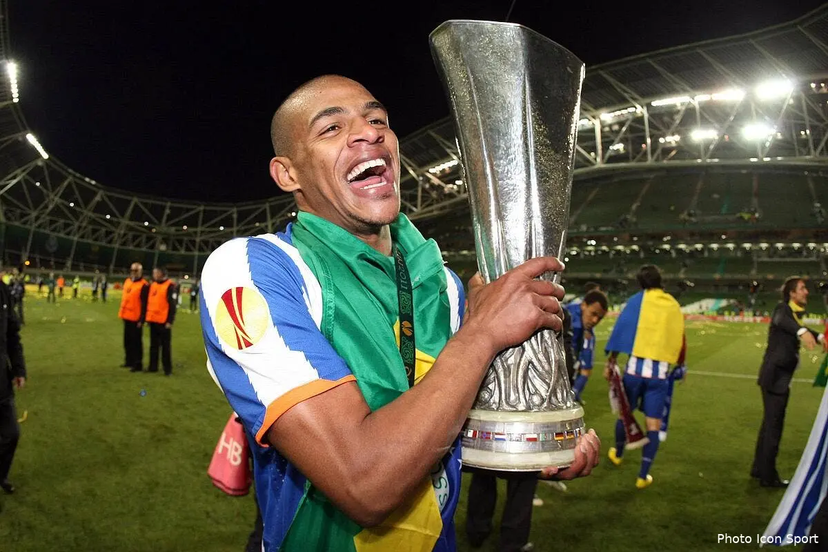 L'OL contacte Porto pour s'offrir Fernando au mercato