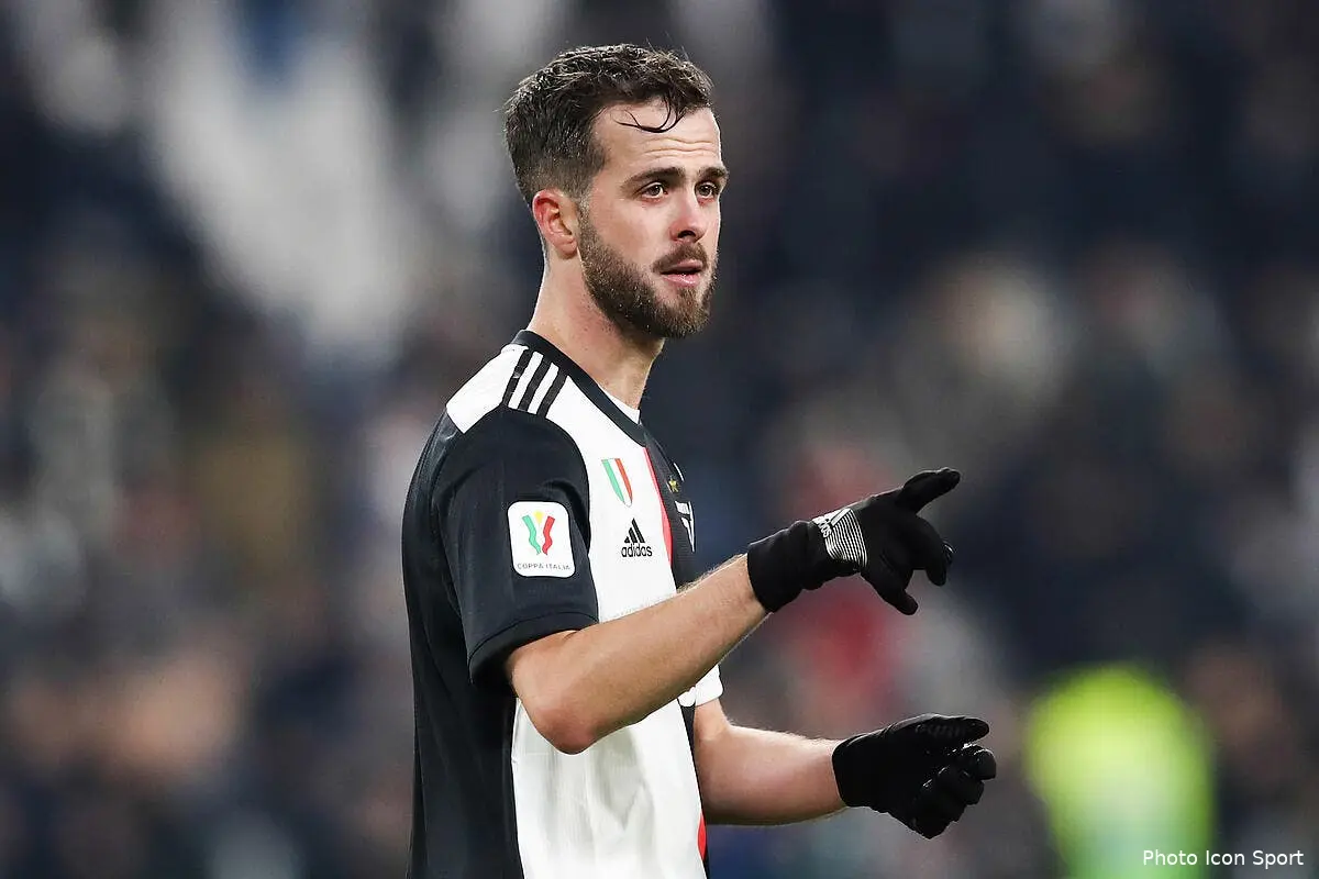l ol ca fait sourire pjanic deux minutes icon spi 132 jm juve roma276323