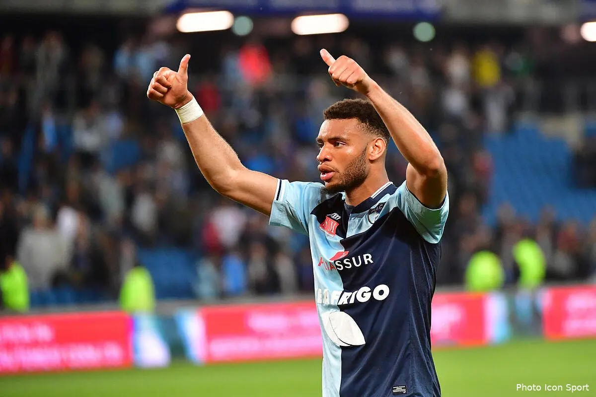 l ol rennes l angleterre on s arrache ce talent de l2 moukoudi225881