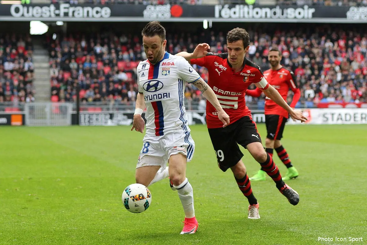 l ol s est arrete de jouer rennes en a profite cr rennes ol175432