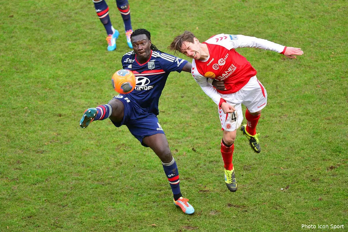L'OL s'est lancé dans le dossier Krychowiak au mercato