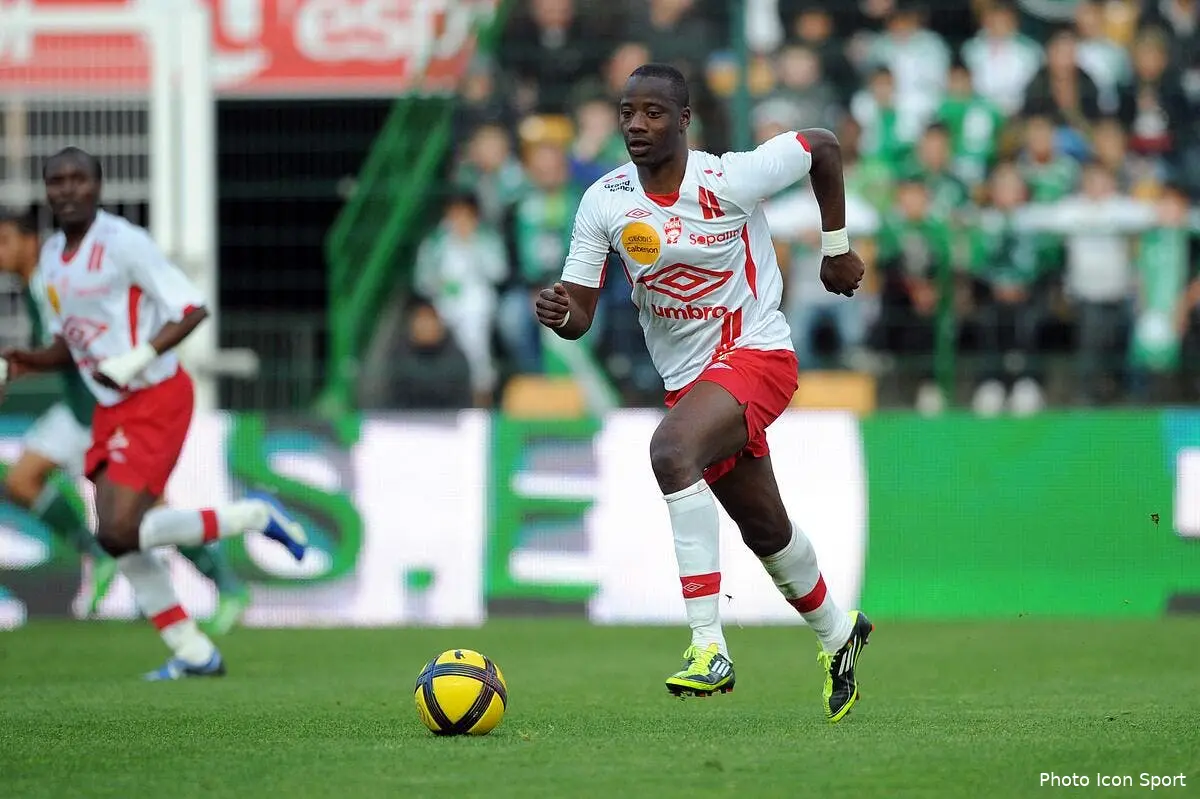 L'OM et l'OL à la lutte sur Samba Diakité