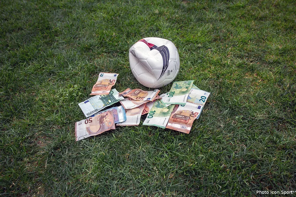 l1 1 2 milliard de perdus la dncg menace la ligue 1 icon 131101952286193