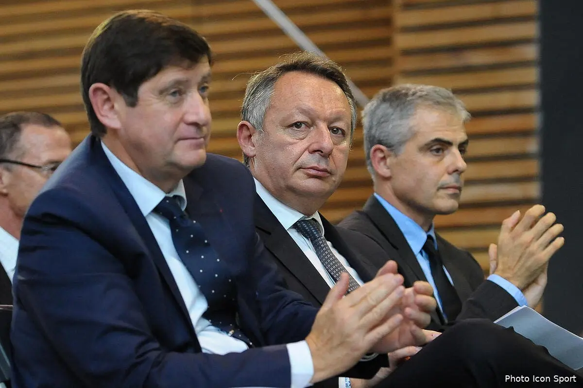 L1 : L'interdiction de déplacement des supporters prolongée 3 mois ?
