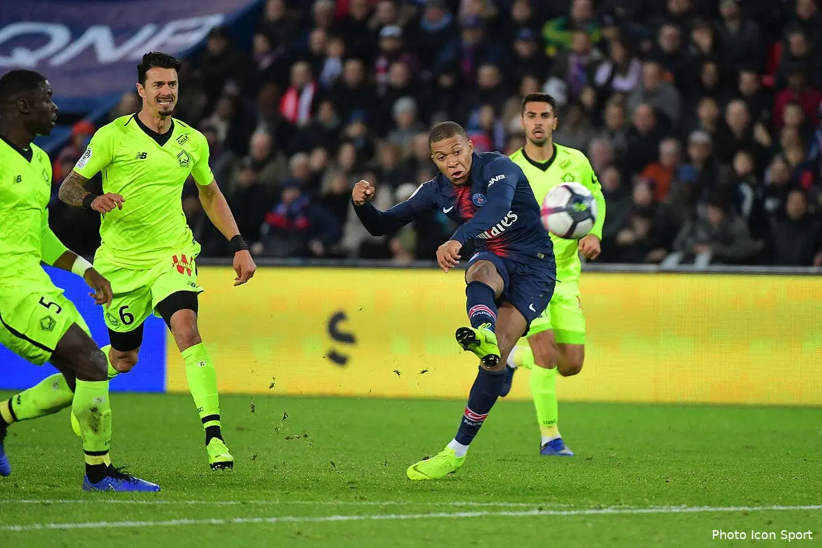 L1 : Mbappé et Neymar soulagent le PSG contre Lille