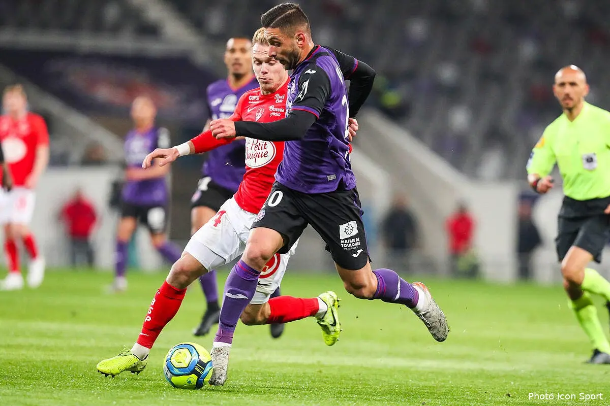 l1 toulouse encore humilie montpellier reste a l affut icon 19 20 tfc vs brest 005275167