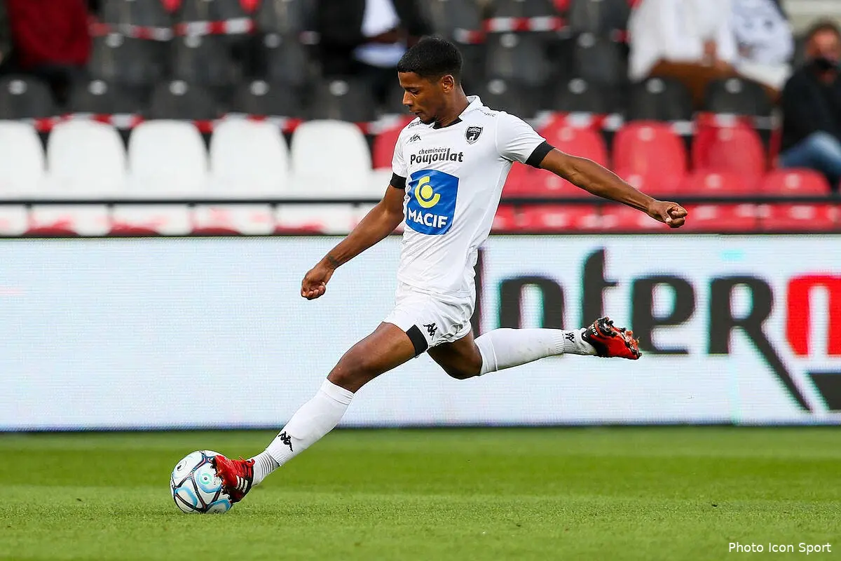l2 match perdu 3 0 sur tapis vert pour niort contre va icon vmi guingniort98 303497