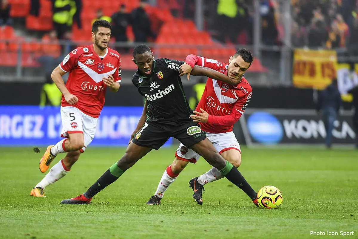 L2 : Valenciennes stoppe Lens dans le derby