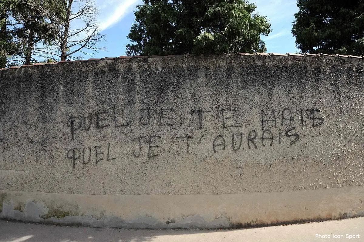 La famille de Claude Puel porte plainte pour injures et menaces de mort