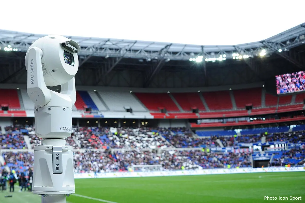 La FFF valide la vidéo en L1 dès 2017