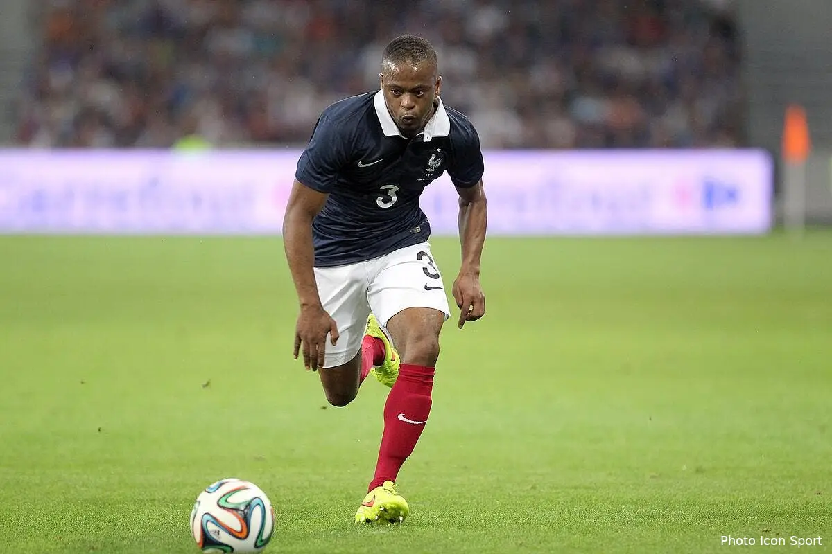 La surréaliste polémique Evra-Lizarazu