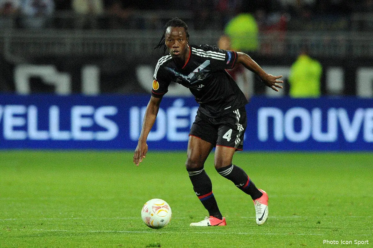 Koné et Lovren taclés sans pitié par Lacombe à l'OL