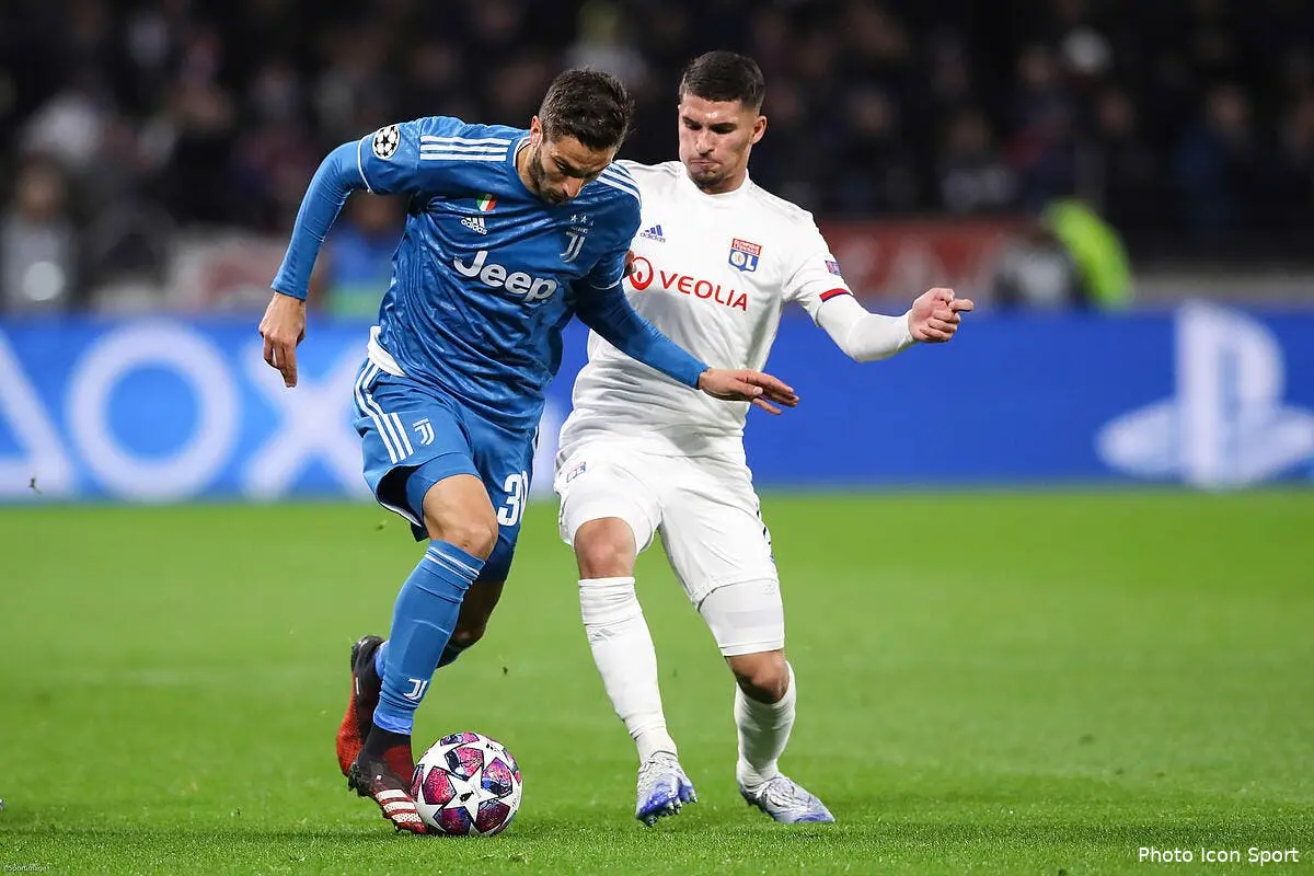 ldc juventus ol le 7 aout les quarts du 11 au 15 aout icon spi 007 jm lyon juventus284271