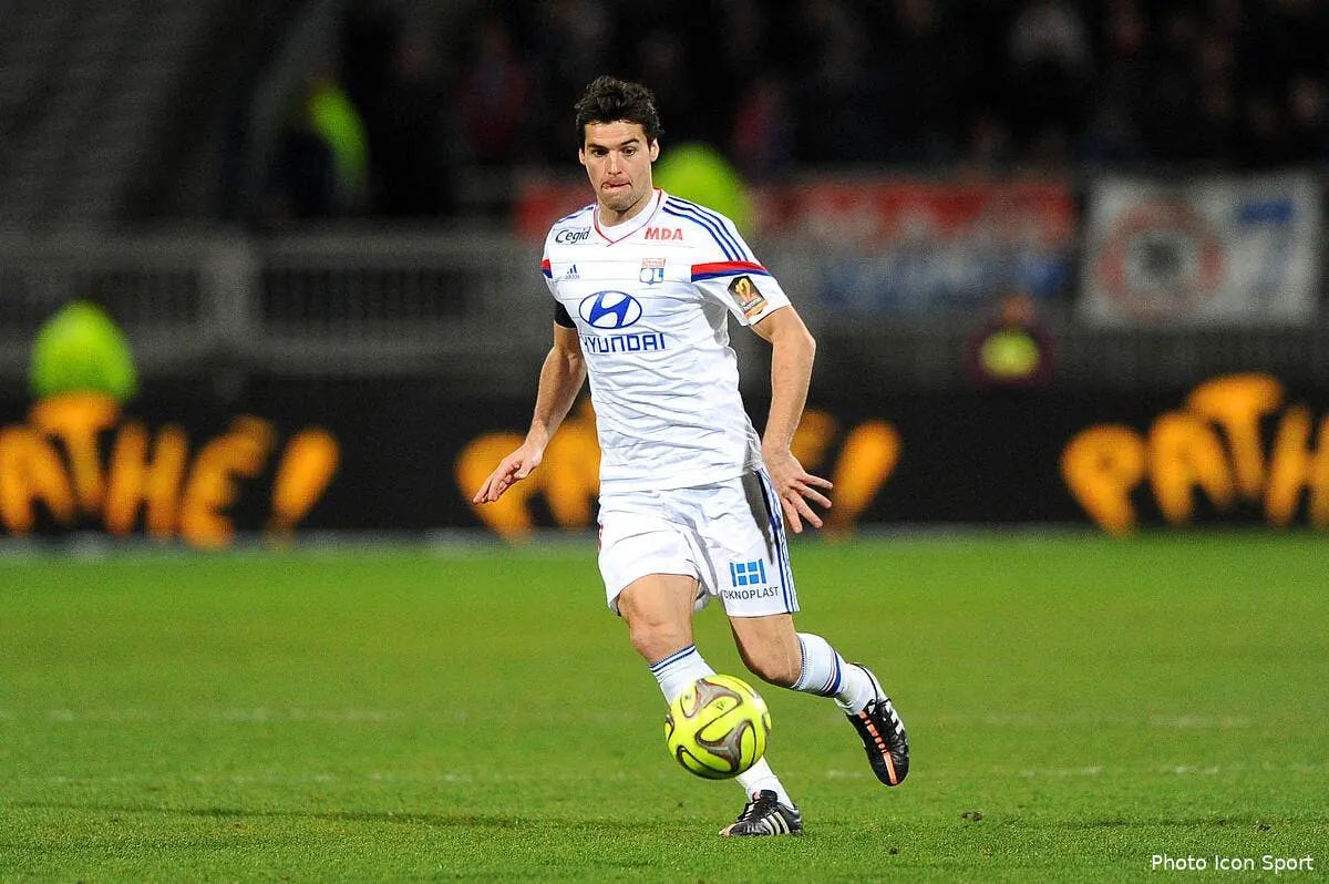 Le Footballeur Masqué accuse Aulas avec Yoann Gourcuff