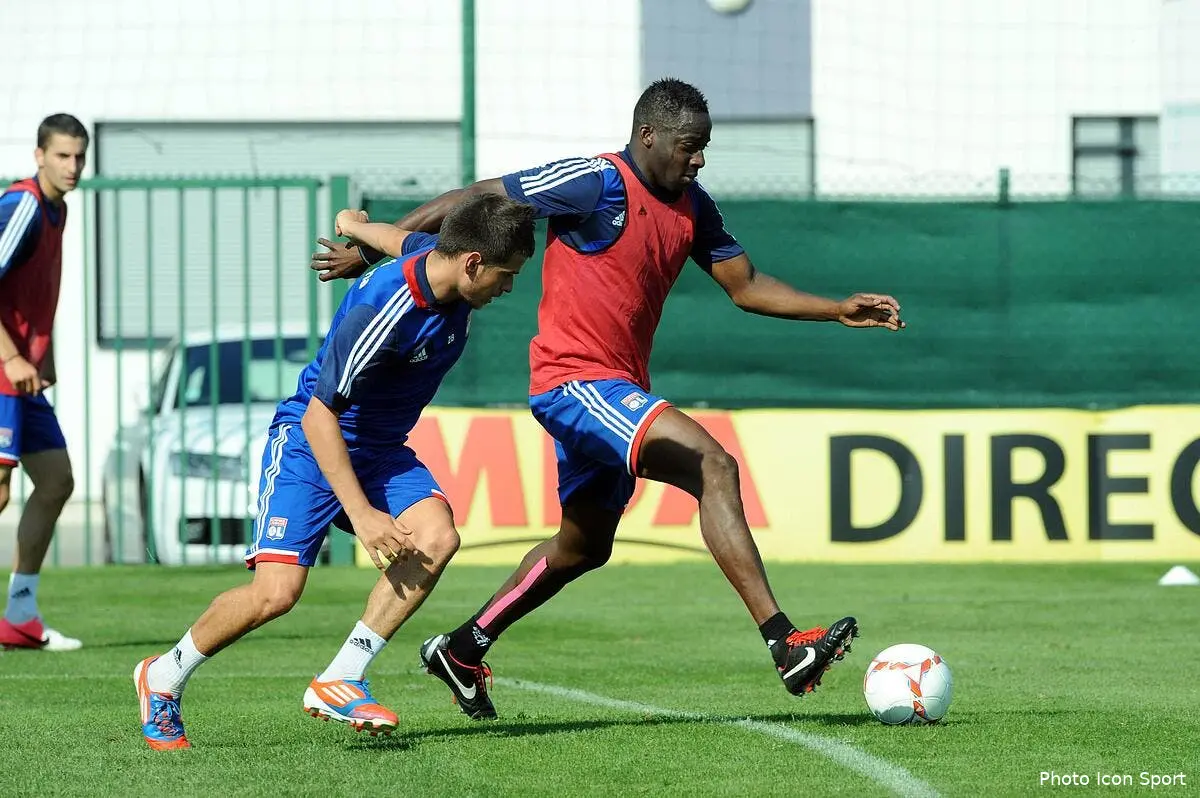 Le frère de Cissokho dégomme Aulas et ses tarifs « qui n’existent plus »