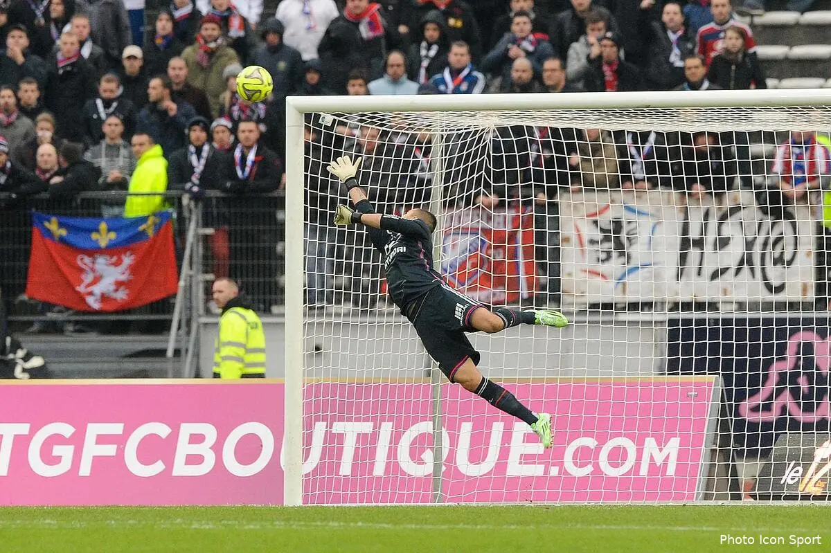 Le gardien de l'OL en a marre d'une chose