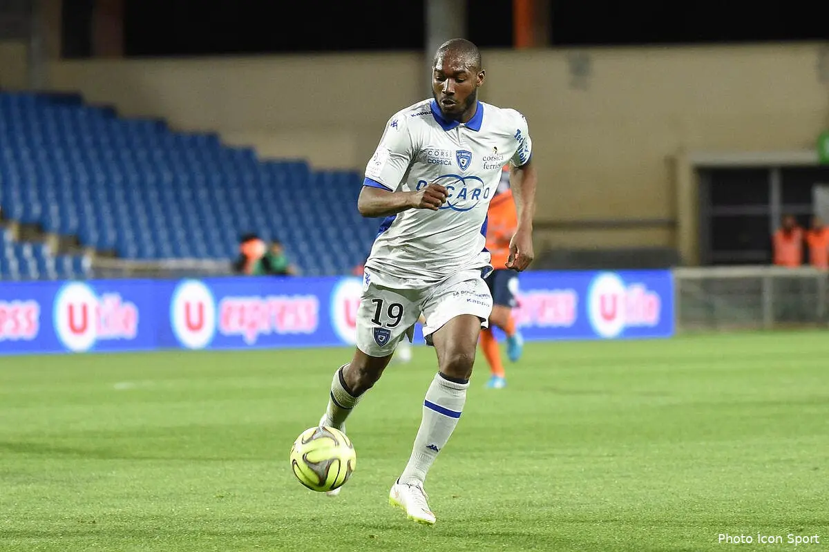 Le LOSC et l'ASSE ciblent le même buteur ivoirien