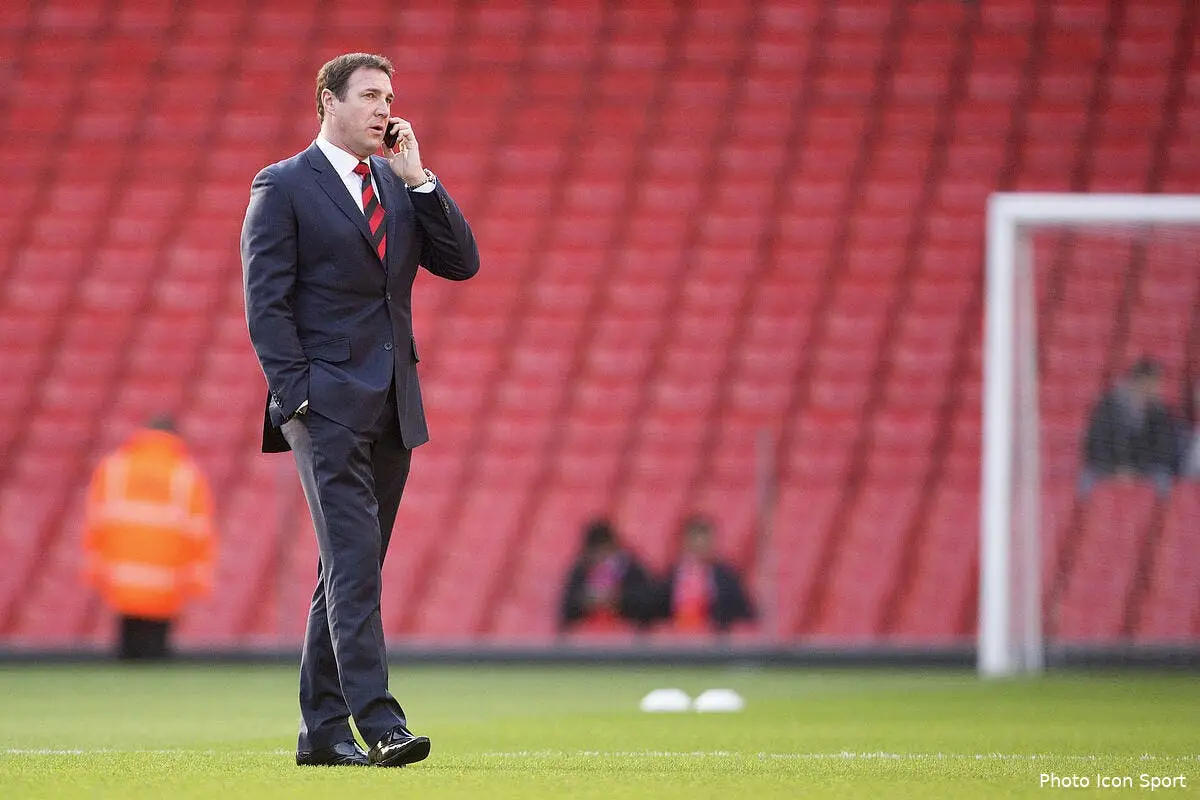 Le patron de Cardiff vire son coach
