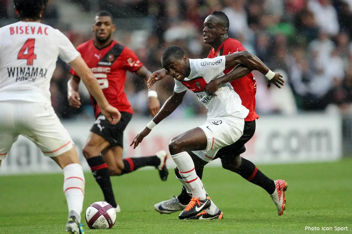Le PSG et l'OL traînent, le TFC, l'ASSE et Caen foncent