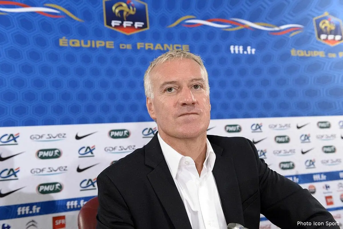 Le salaire d'Ibrahimovic, l'attitude des Bleus, Deschamps est direct