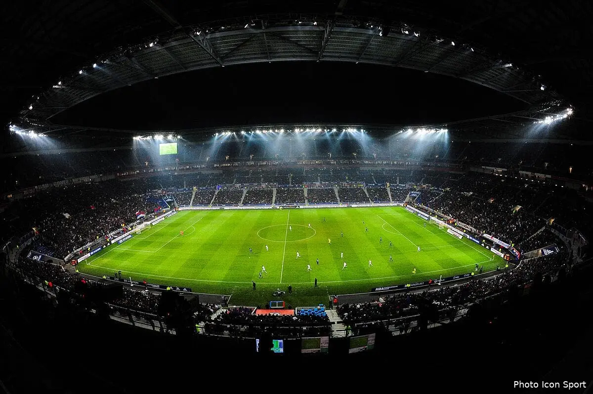 Le stade de Lyon aussi en version 33.000 places contre Caen ?