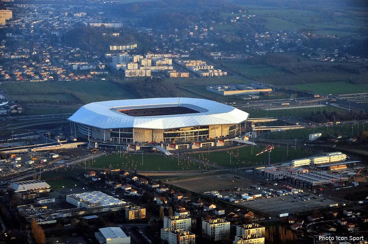 Le vrai nom officiel du Stade de Lyon dévoilé !