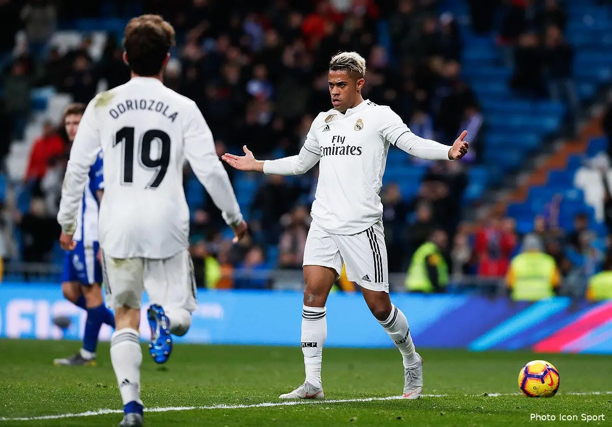 liga un an apres avoir quitte lyon mariano diaz a des doutes icon mar 030219 93 47249973
