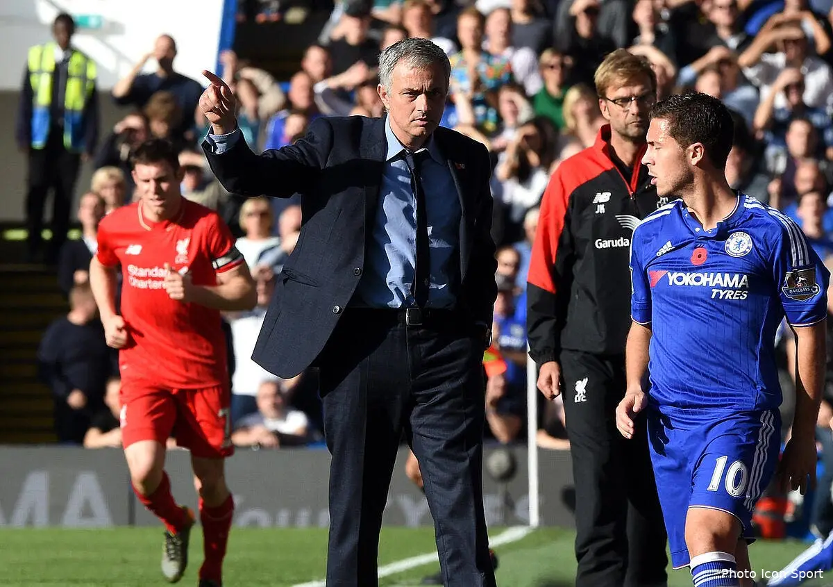 Liverpool coule Chelsea et Mourinho !