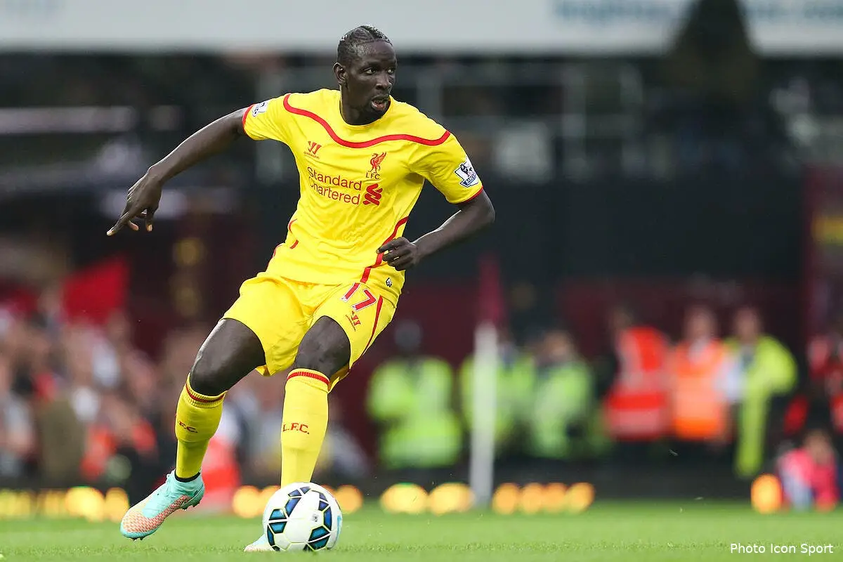 Liverpool demande à Sakho de rester chez lui