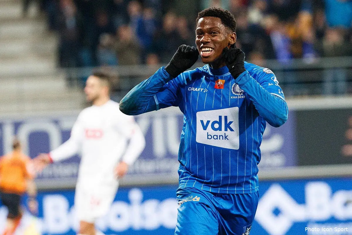 losc jonathan david signe mardi a lille pour 27me icon belgaimage 157806569291333