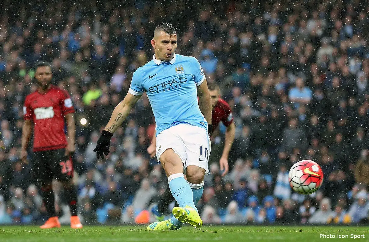 Man City : Aguero, touché au talon avant le PSG