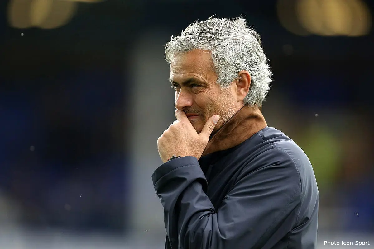 man united inter chine mourinho fait durer le suspense mourinho 12134628