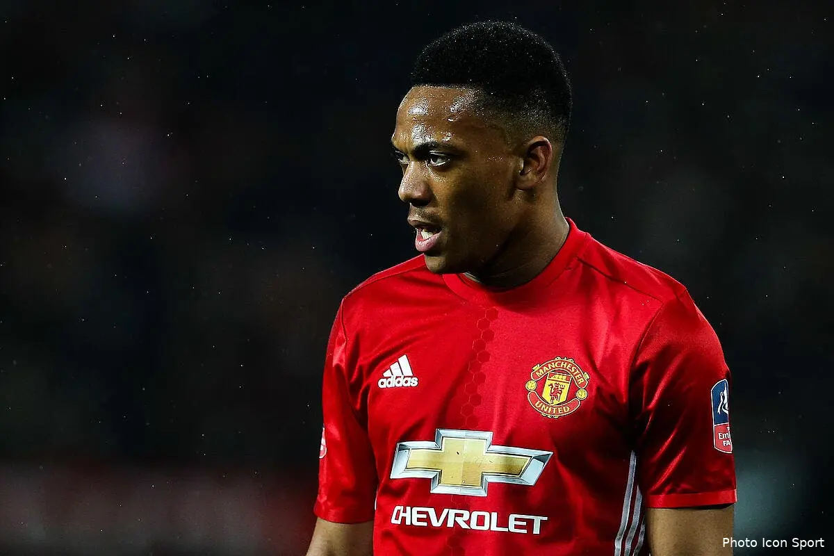 man united martial absent le repas de noel n est pas passe martial 18240203