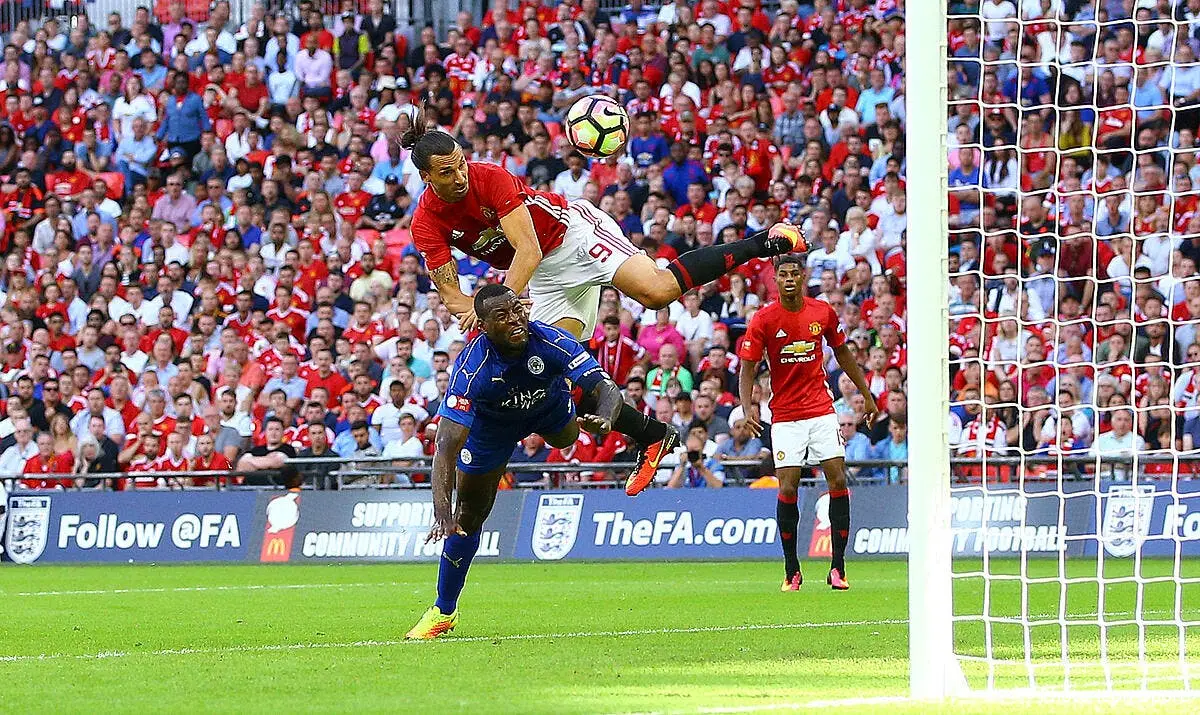 Man. United : Un but, un 31e trophée, Zlatan Ibrahimovic s'enflamme