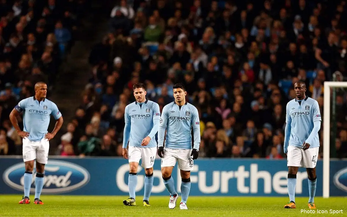 Manchester City abandonne quasiment le titre en chutant à Everton