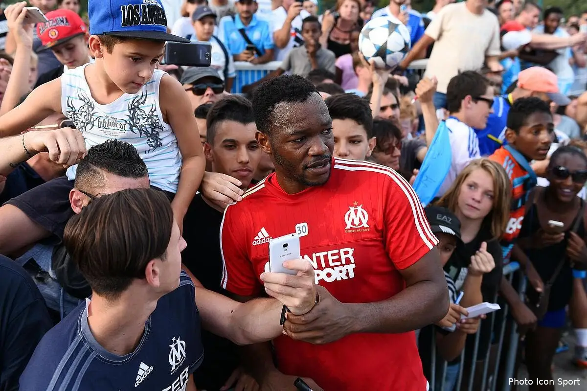 Mandanda et l'OM, c'est le gros flou au mercato