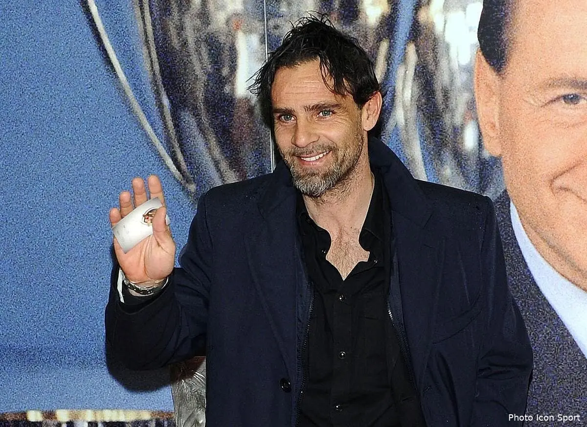 Marco Simone soutient Puel et renvoie les « imbéciles » à leur place