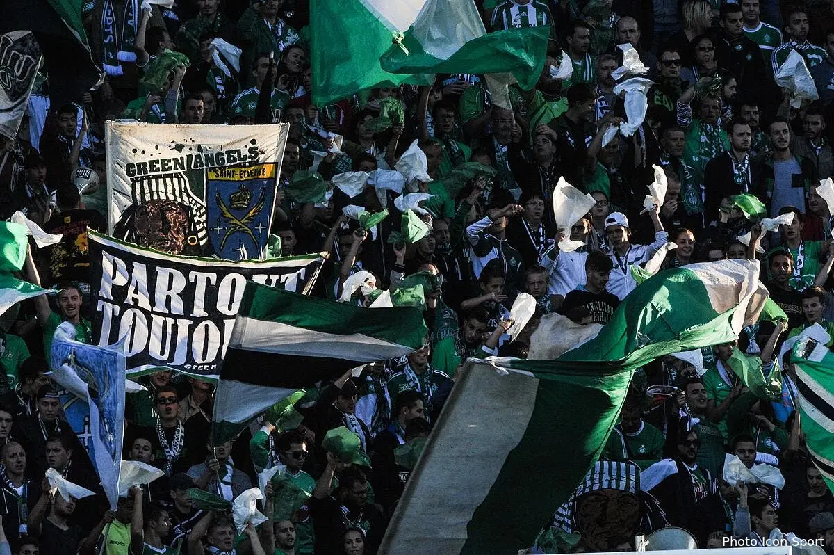 Mariage saccagé, douze Ultras de l'ASSE interpellés à l'aube