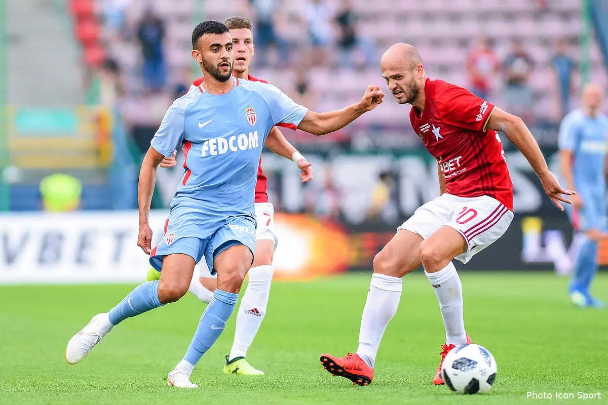 Mercato : Accord trouvé, Leicester va passer de Mahrez à Ghezzal