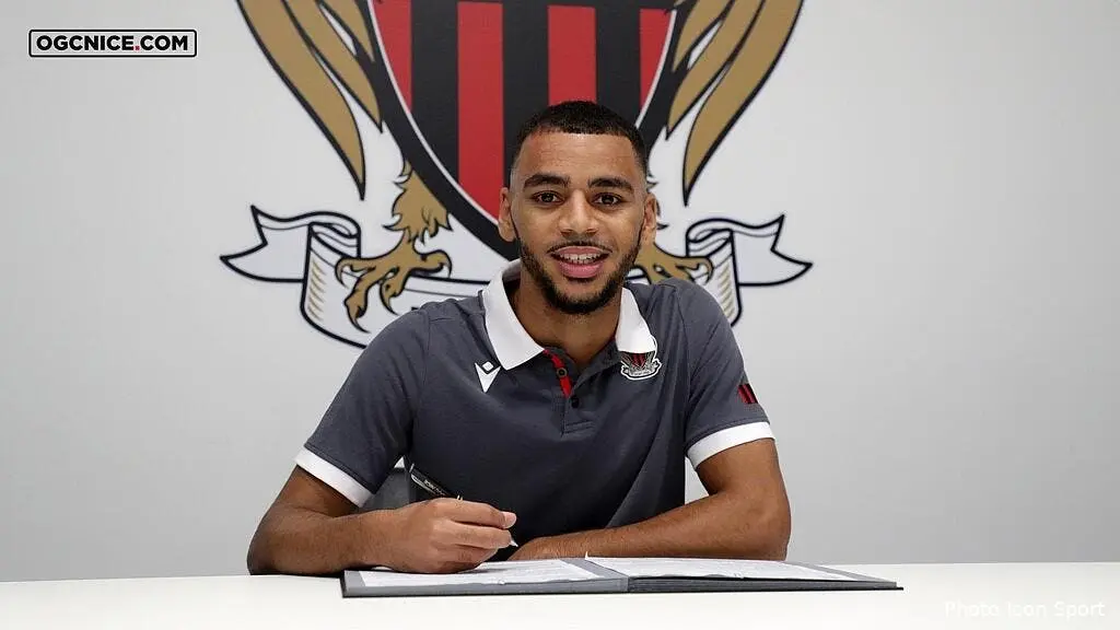 mercato alexis claude maurice signe a nice nice mercato262877