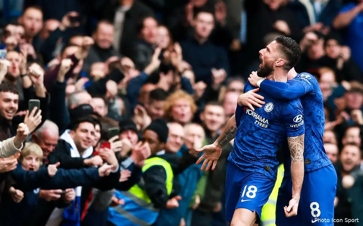 mercato chelsea surprend tout le monde et prolonge giroud icon 51216386283513