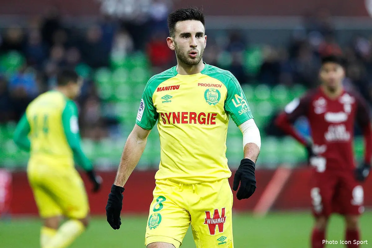 Mercato : Les clubs de L1 s'arrachent Thomasson, mais...