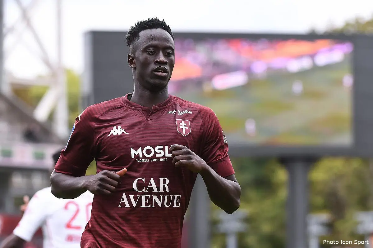 metz les croises pour niane le meilleur buteur de l1 au tapis icon bap 300820 93 135296811