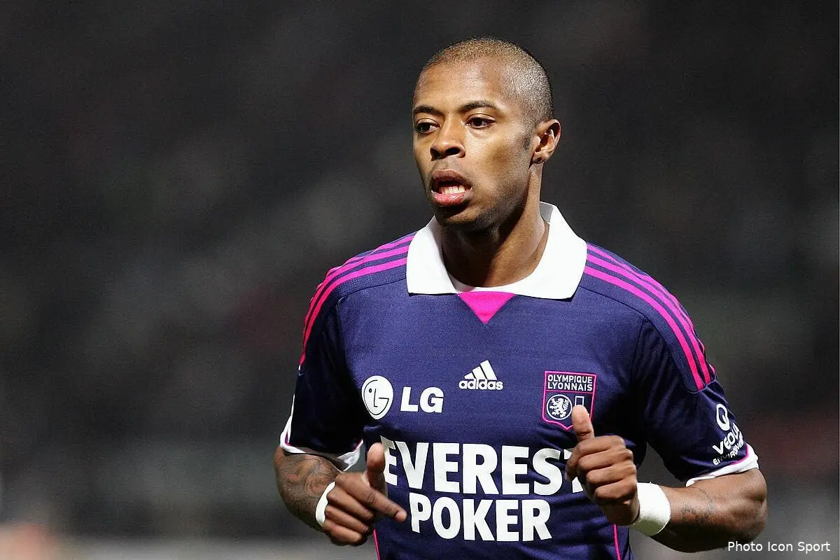 Michel Bastos ne voit pas l'OL mort et enterré, loin de là