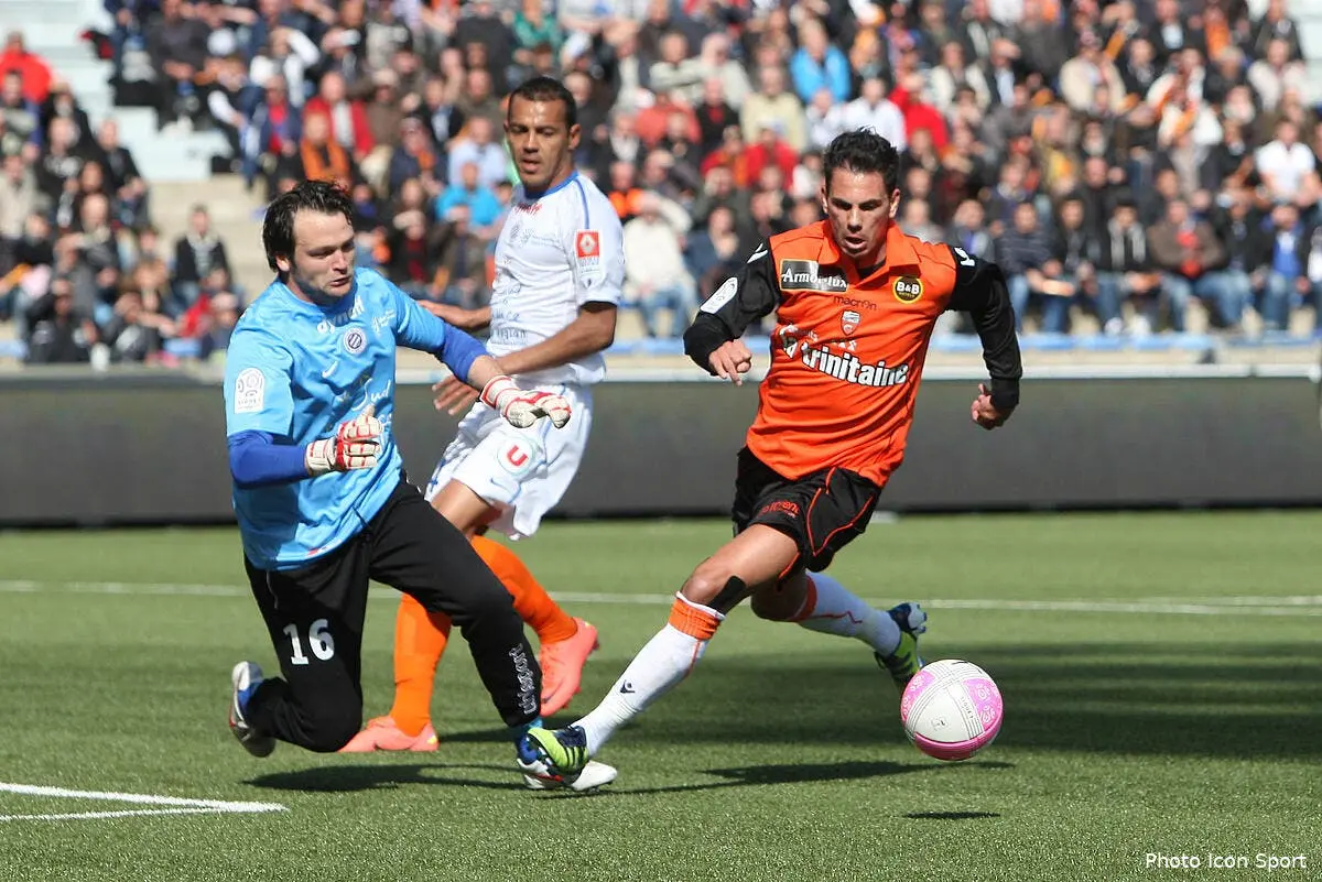 Montpellier chute et fait une fleur au PSG dans la course au titre