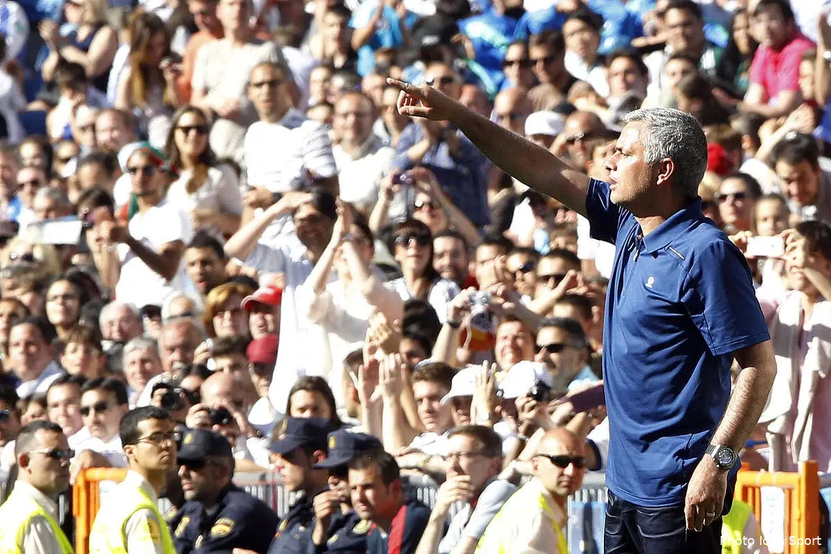 Mourinho accueilli avec 100 ME à Chelsea ?