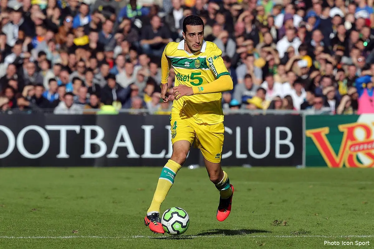 Nantes manque le coche en tête de Ligue 2