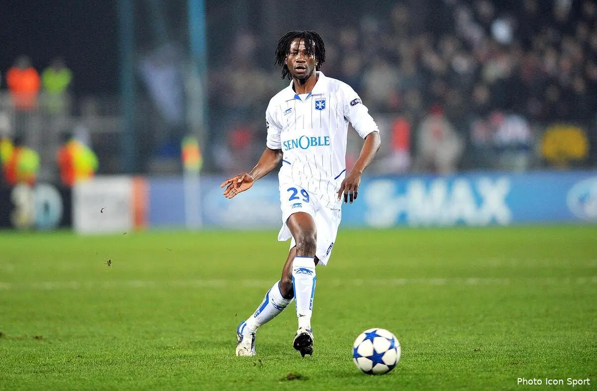 Ndinga est d'accord pour 4 ans à l'OL !