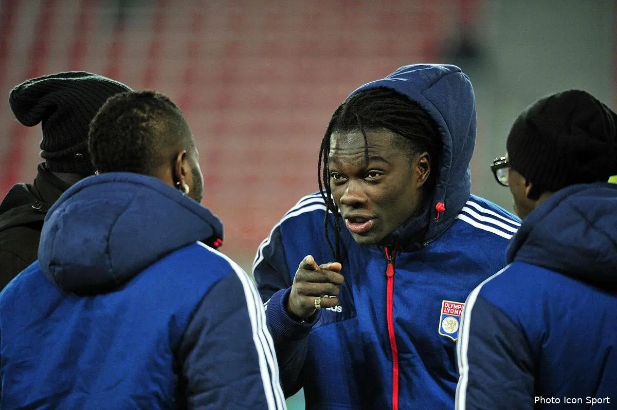 Newcastle a claqué la porte au nez de l'OL pour Gomis