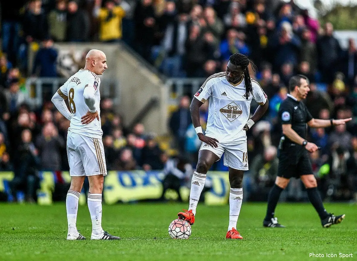 Newcastle met 8 ME pour Gomis !
